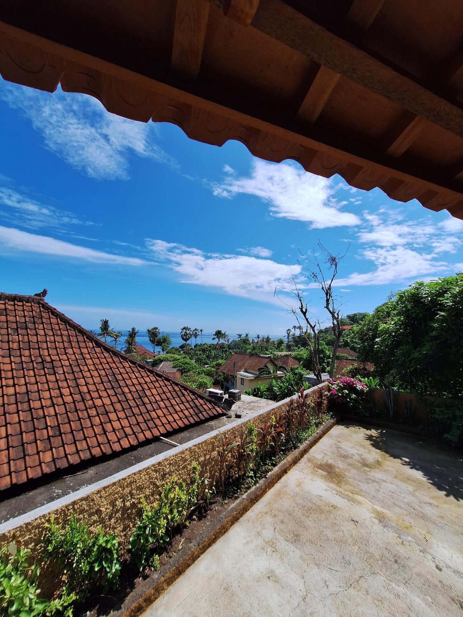 Rumah Wayans Lipah Amed Kültér fotó